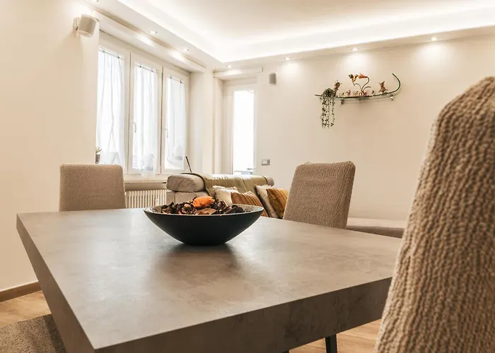 Polonghera - Alps Skyline & Polytechnic Apartment