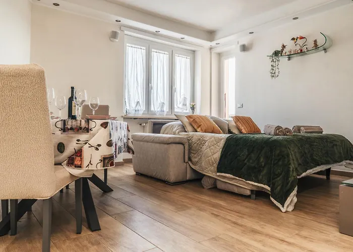 Polonghera - Alps Skyline & Polytechnic Apartment